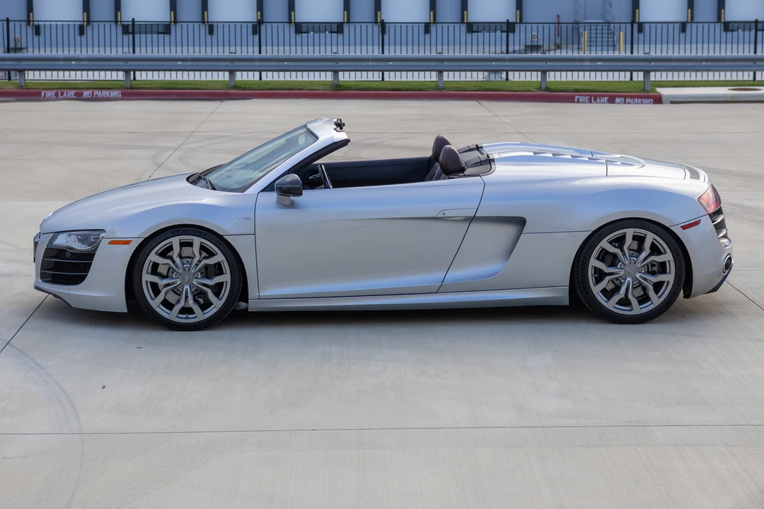 2012 Audi 42 R8 - Image 25 of 31