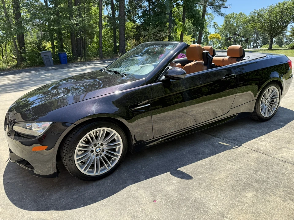 2012 BMW E93 M3 Convertible - Image 2 of 31