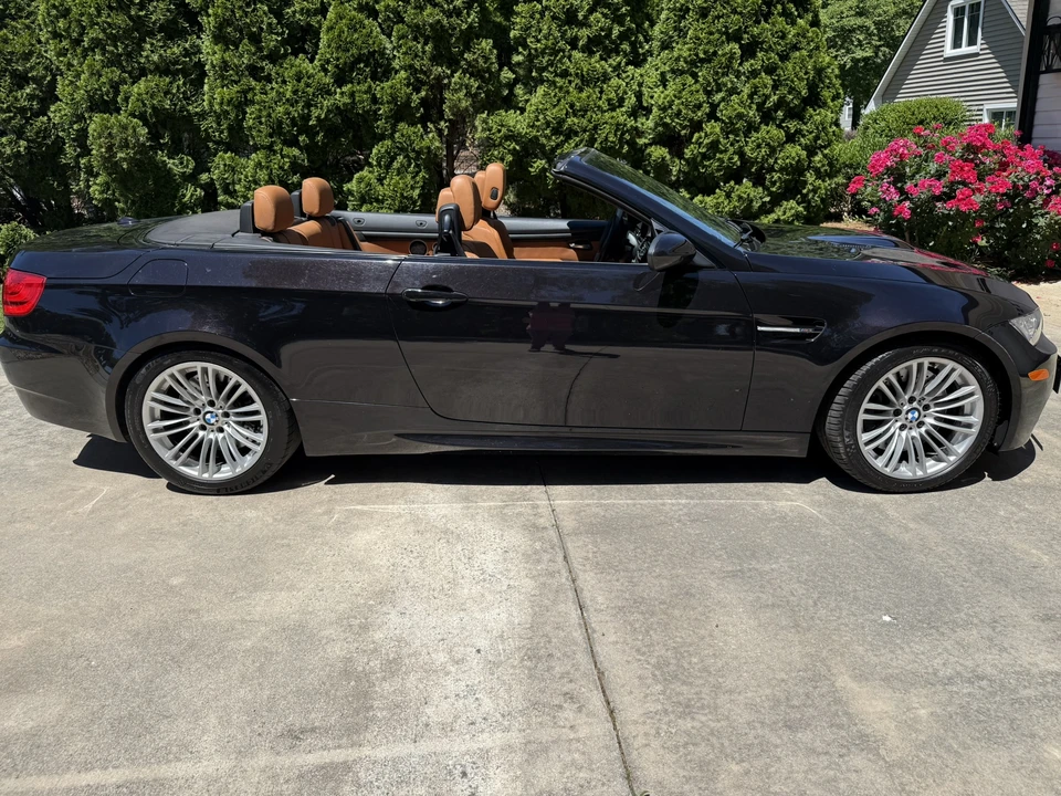 2012 BMW E93 M3 Convertible - Image 8 of 31