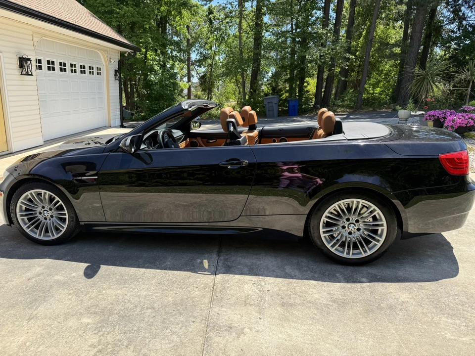 2012 BMW E93 M3 Convertible - Image 3 of 31