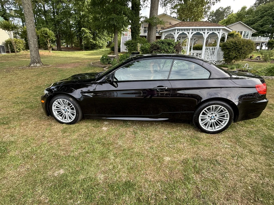 2012 BMW E93 M3 Convertible - Image 18 of 31