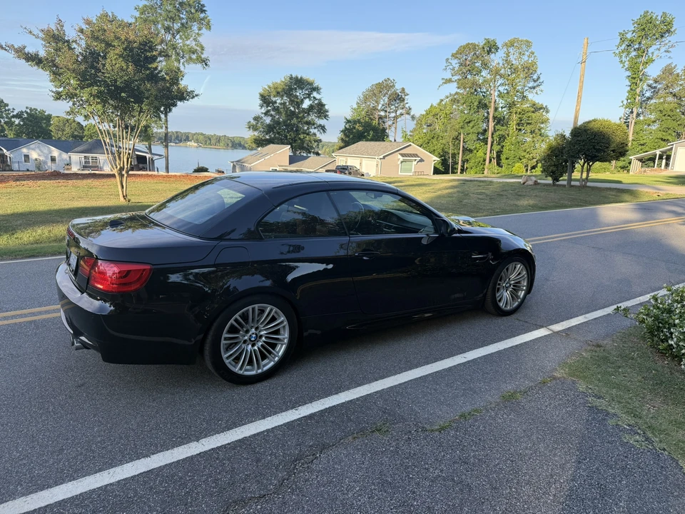 2012 BMW E93 M3 Convertible - Image 25 of 31