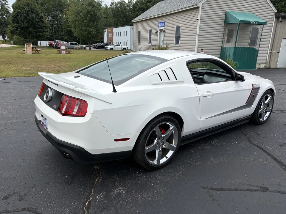 2012 Ford S197 Mustang GT - Image 8 of 31