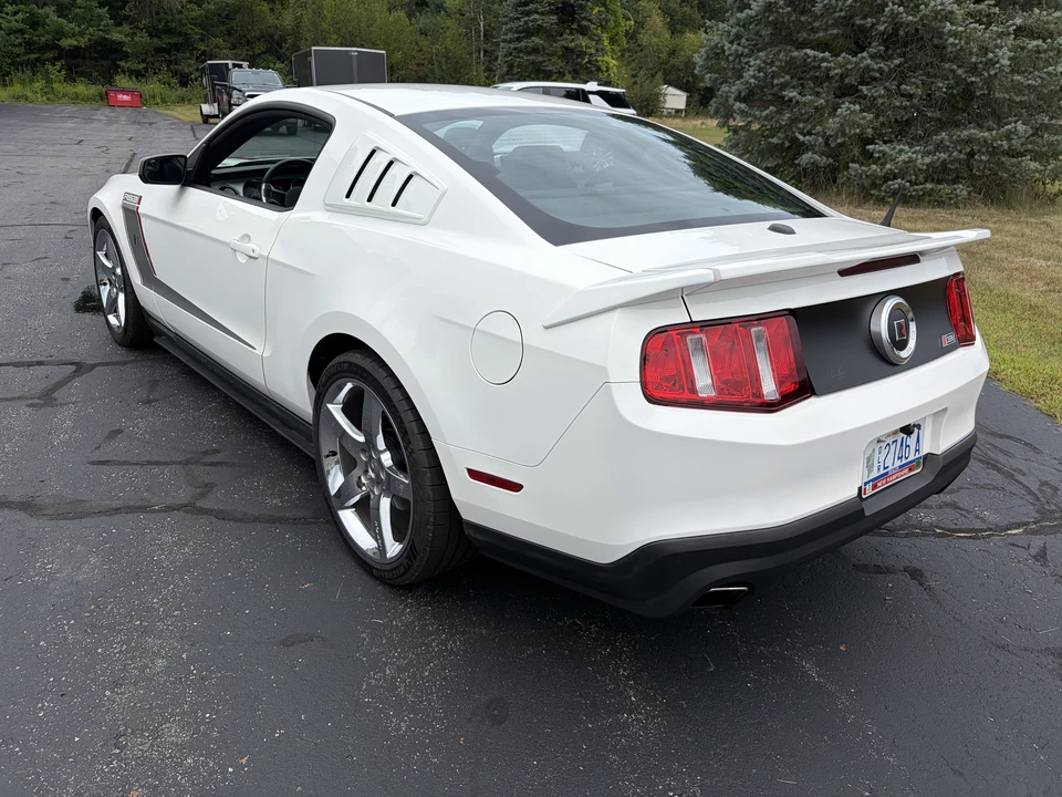 2012 Ford S197 Mustang GT - Image 4 of 31