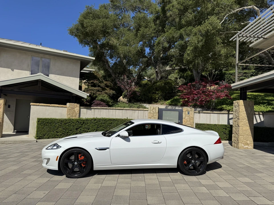 2012 Jaguar X150 XKR - Image 2 of 31