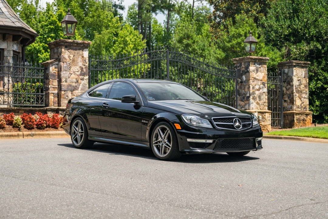 2012 Mercedes-Benz W204 C 63 AMG - Image 9 of 31