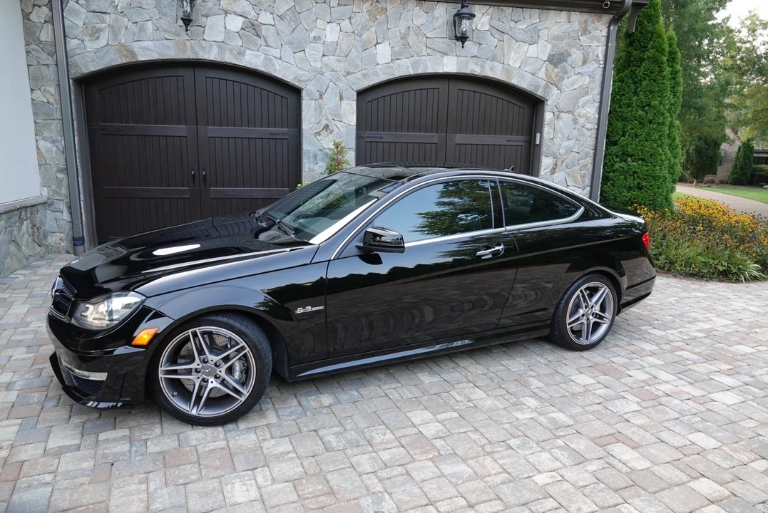2012 Mercedes-Benz W204 C 63 AMG - Image 13 of 31