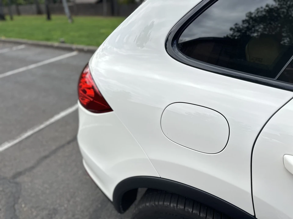 2012 Porsche 958 Cayenne Turbo - Image 28 of 31