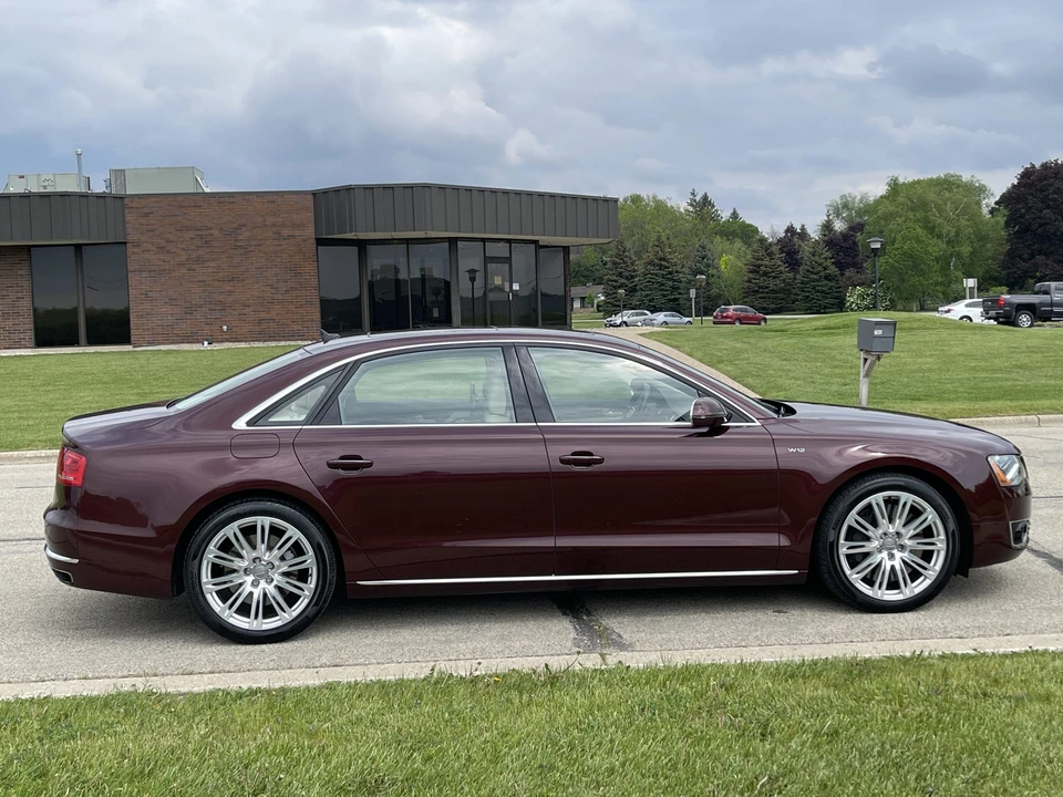 2013 Audi D4 A8 - Image 16 of 31