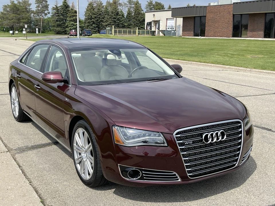 2013 Audi D4 A8 - Image 9 of 31