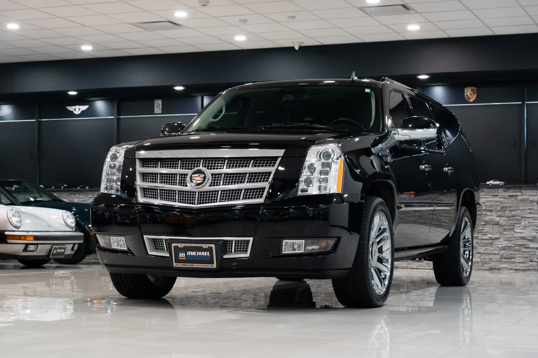 2013 Cadillac Escalade & EXT 3rd Gen - Image 7 of 31