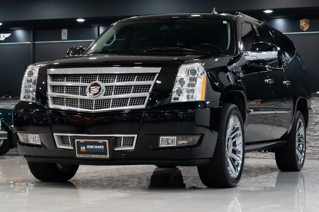 2013 Cadillac Escalade & EXT 3rd Gen - Image 8 of 31