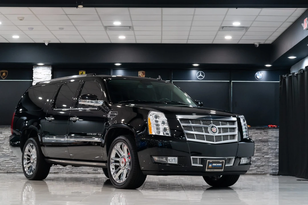 2013 Cadillac Escalade & EXT 3rd Gen - Image 17 of 31