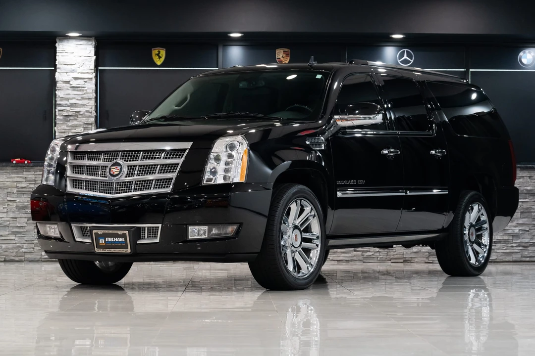 2013 Cadillac Escalade & EXT 3rd Gen - Image 5 of 31