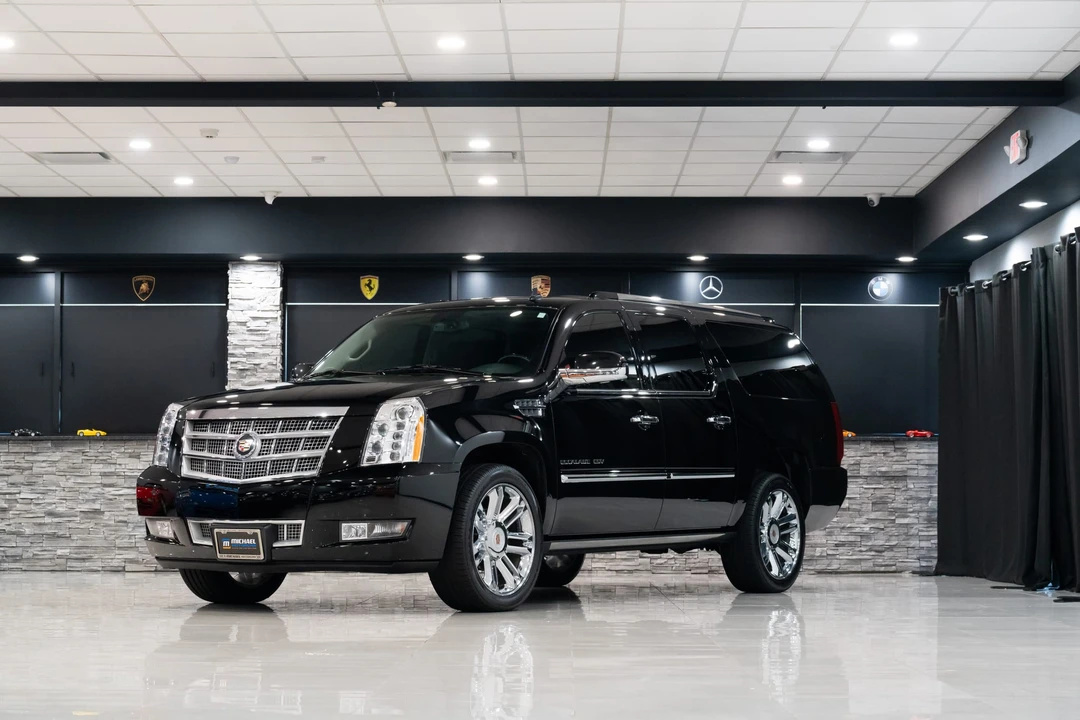 2013 Cadillac Escalade & EXT 3rd Gen - Image 6 of 31