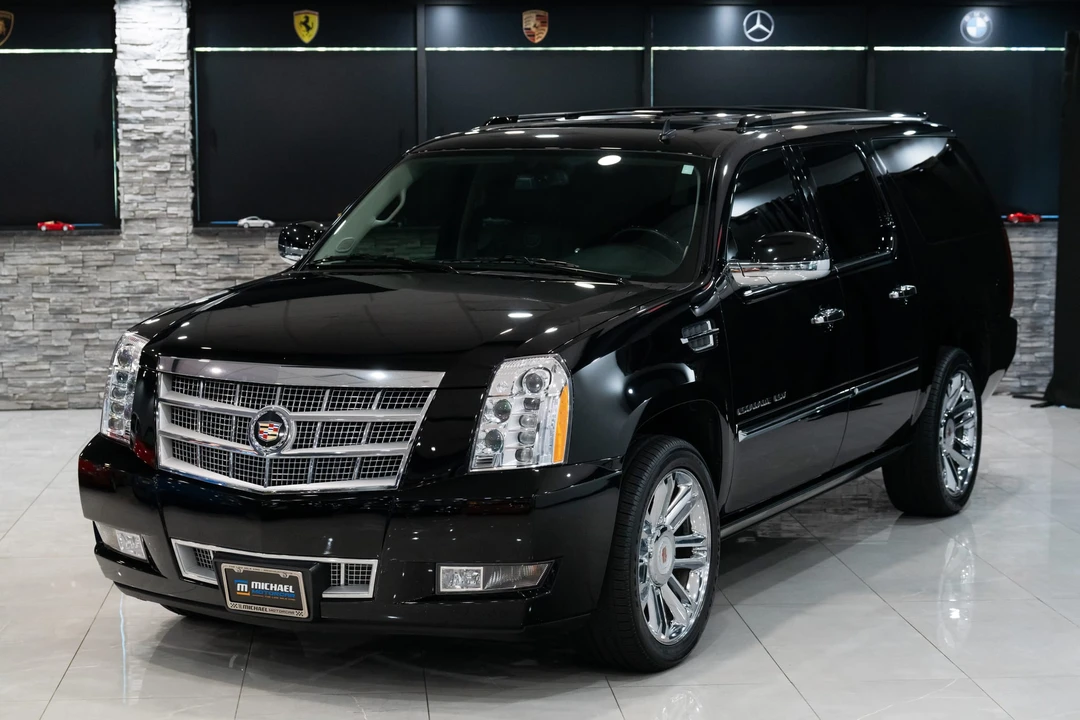 2013 Cadillac Escalade & EXT 3rd Gen - Image 10 of 31