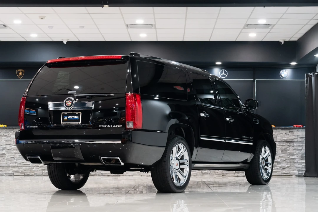 2013 Cadillac Escalade & EXT 3rd Gen - Image 30 of 31