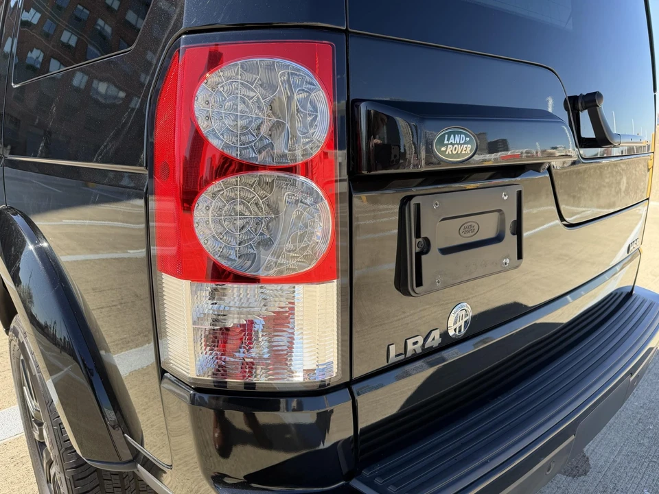2013 Land Rover Discovery 4th Gen - Image 30 of 31
