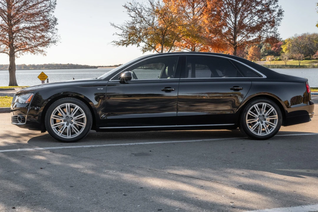 2014 Audi D4 A8 - Image 6 of 31
