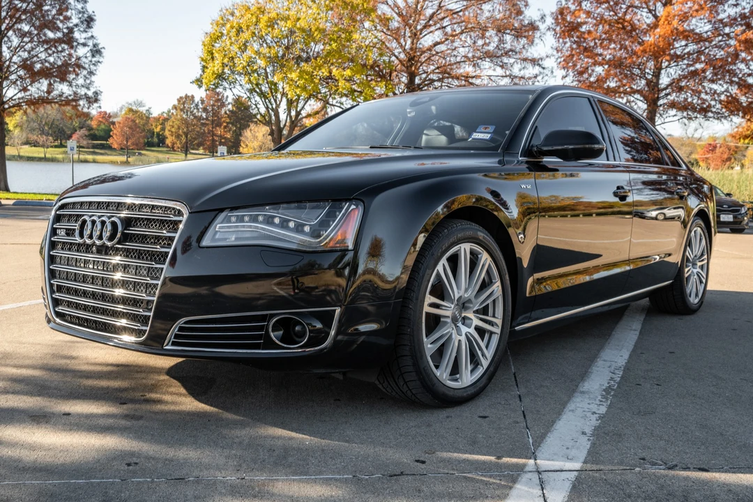 2014 Audi D4 A8 - Image 2 of 31