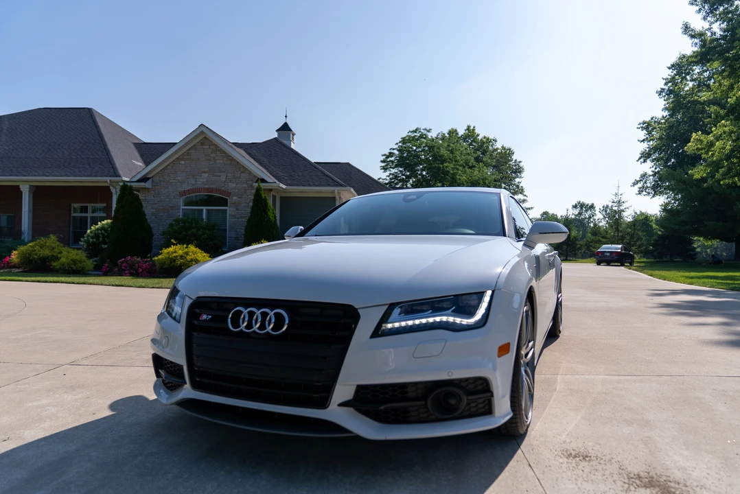 2014 Audi C7 S7 - Image 2 of 31