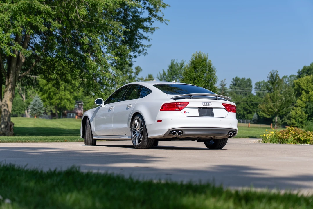2014 Audi C7 S7 - Image 13 of 31