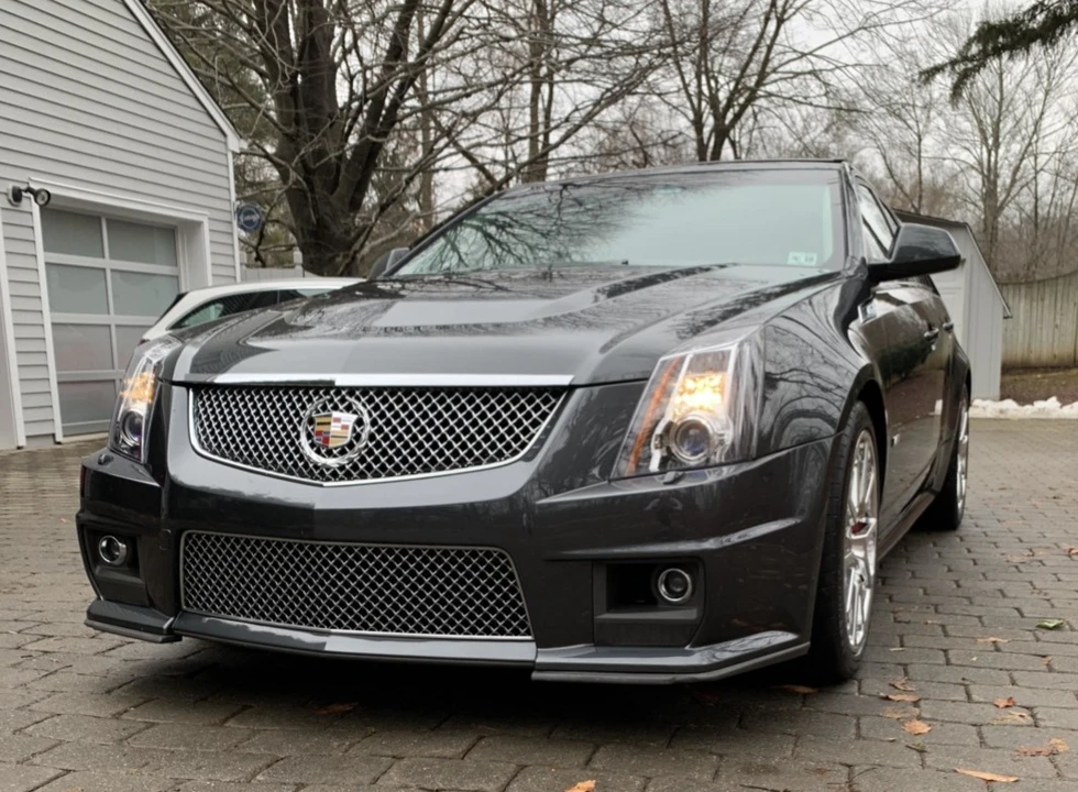 2014 Cadillac CTS-V 2nd Gen - Image 2 of 31