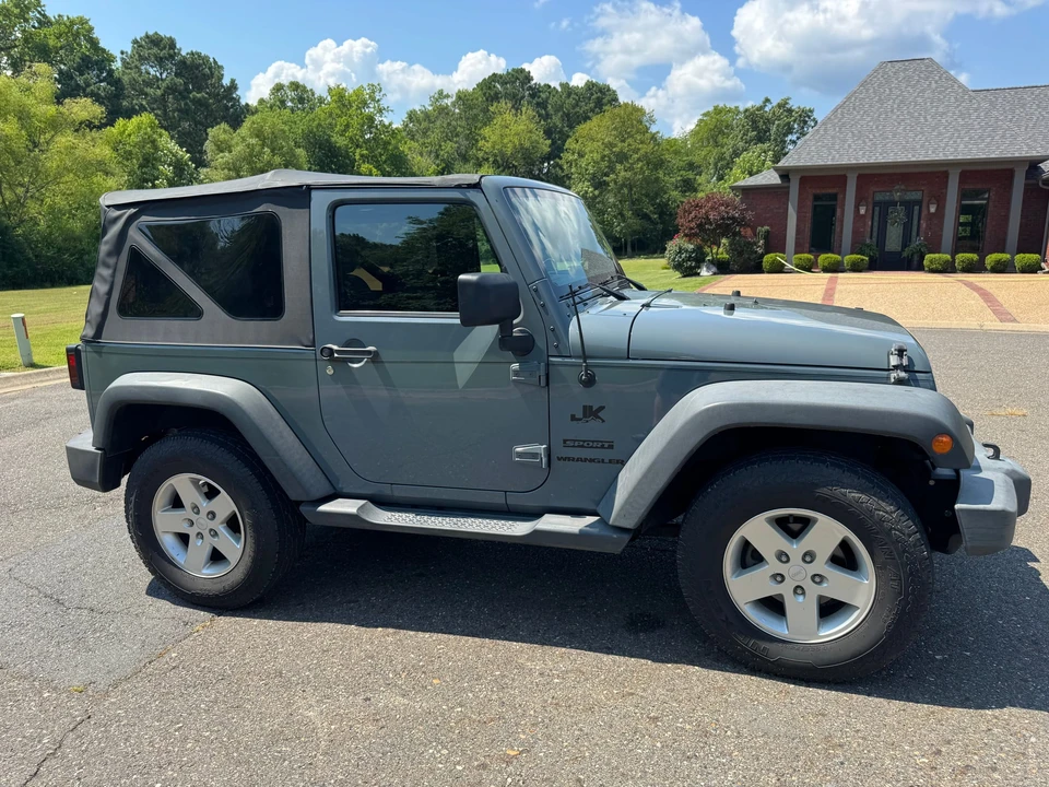 2014 Jeep JK Wrangler - Image 13 of 31