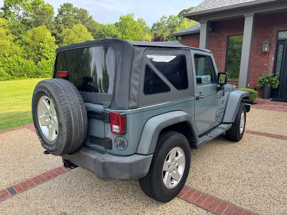 2014 Jeep JK Wrangler - Image 17 of 31