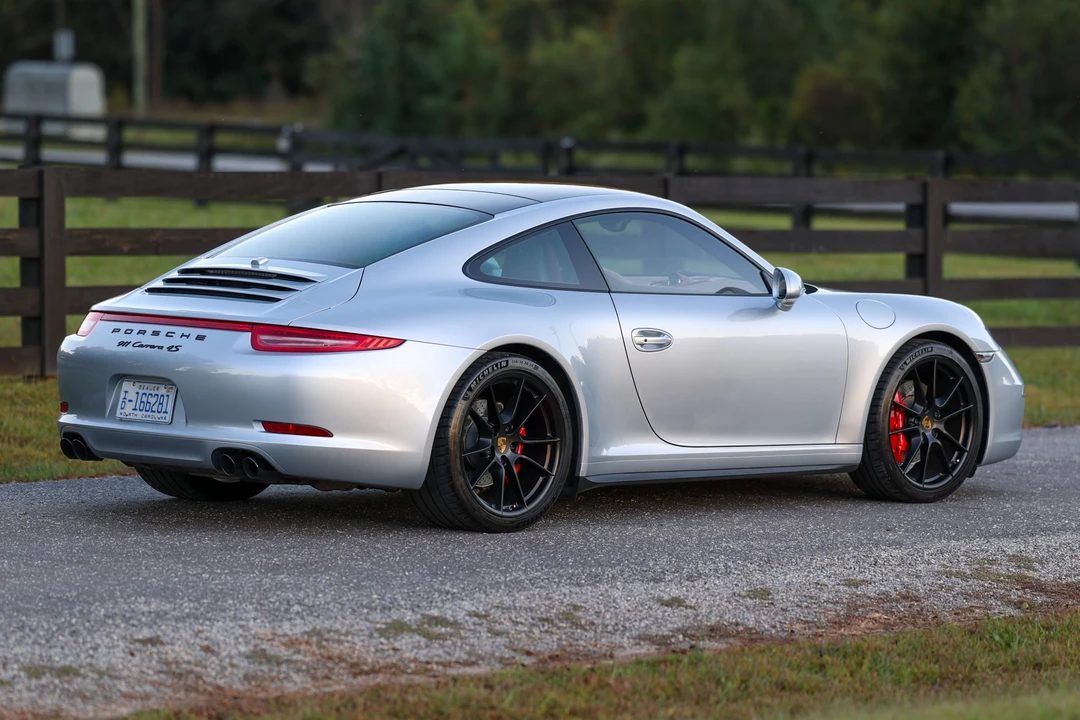 2014 Porsche 991 Carrera 4S - Image 18 of 31