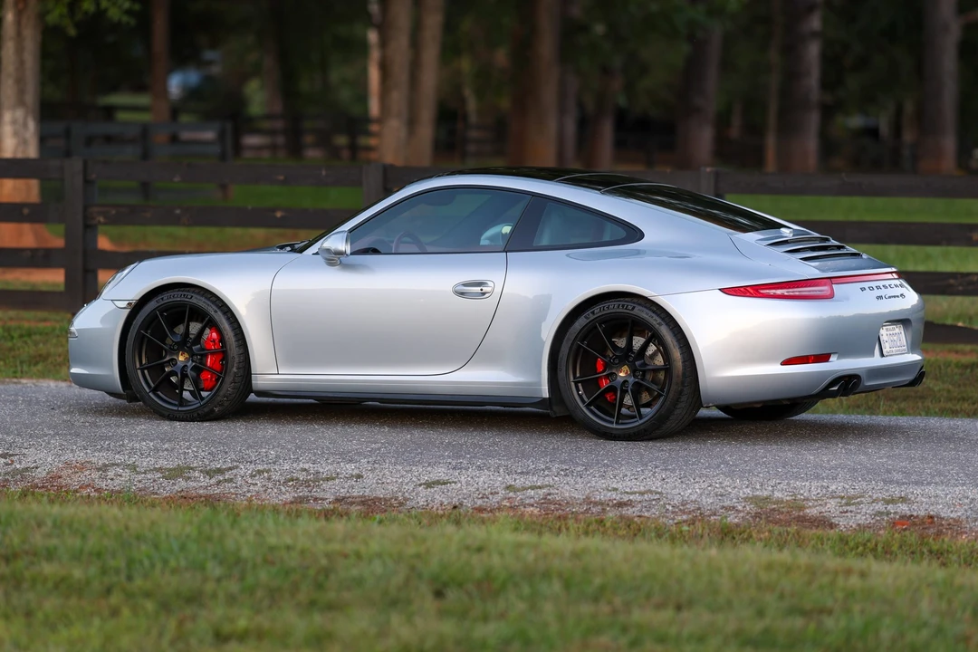 2014 Porsche 991 Carrera 4S - Image 27 of 31