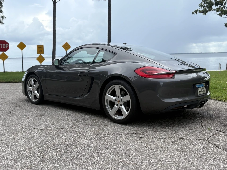 2014 Porsche 981 Cayman - Image 8 of 31