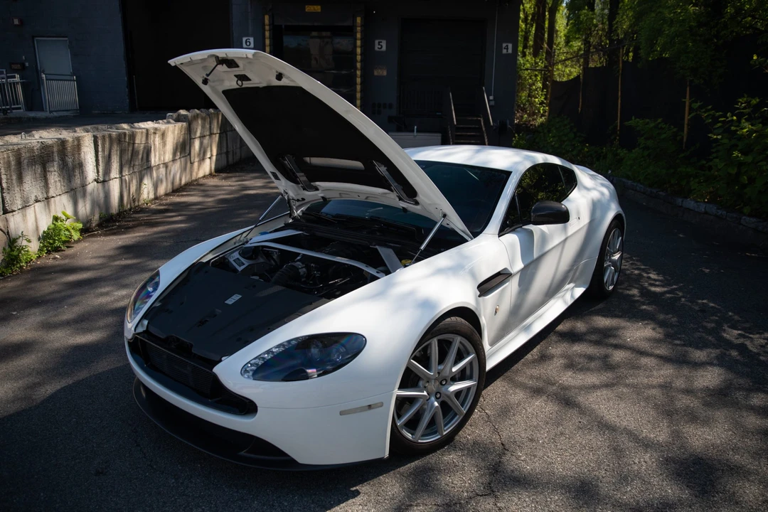 2015 Aston Martin V8 Vantage (2006-2017) - Image 23 of 31
