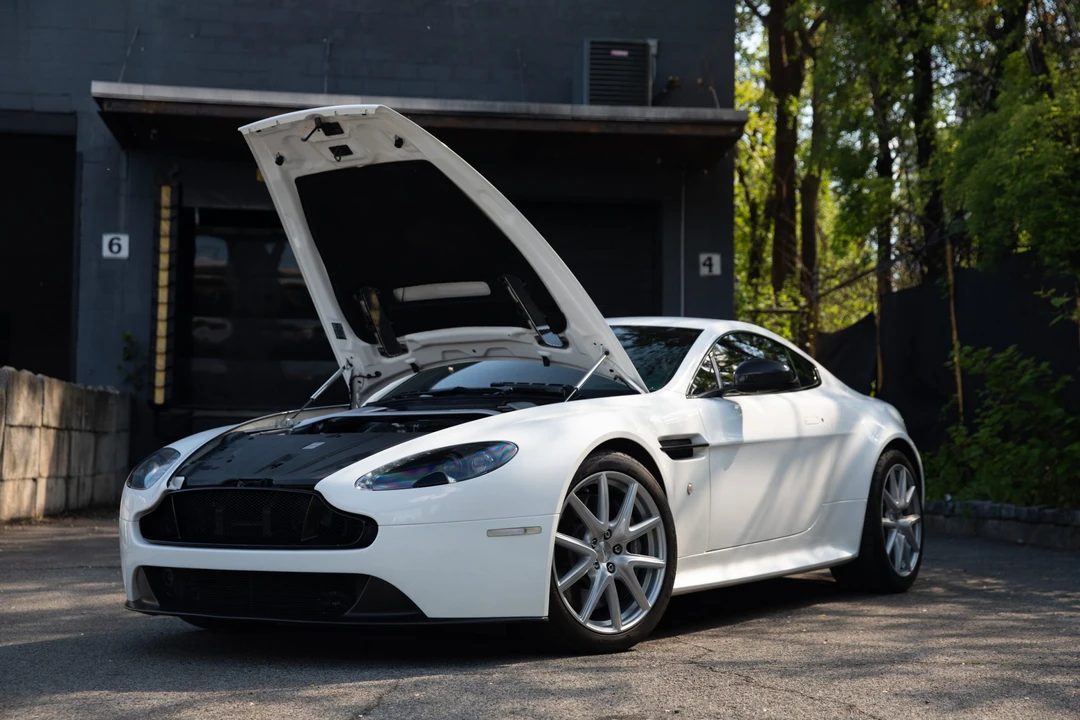 2015 Aston Martin V8 Vantage (2006-2017) - Image 22 of 31