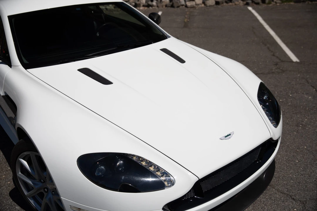 2015 Aston Martin V8 Vantage (2006-2017) - Image 27 of 31
