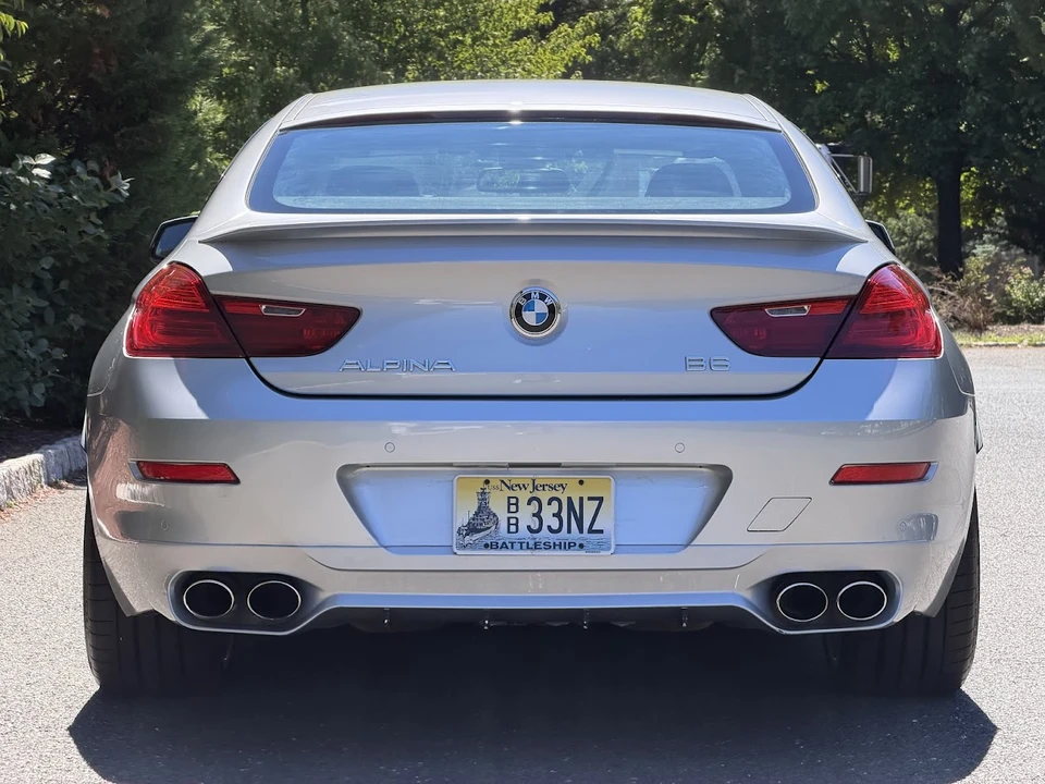 2015 BMW Alpina B6 - Image 9 of 31
