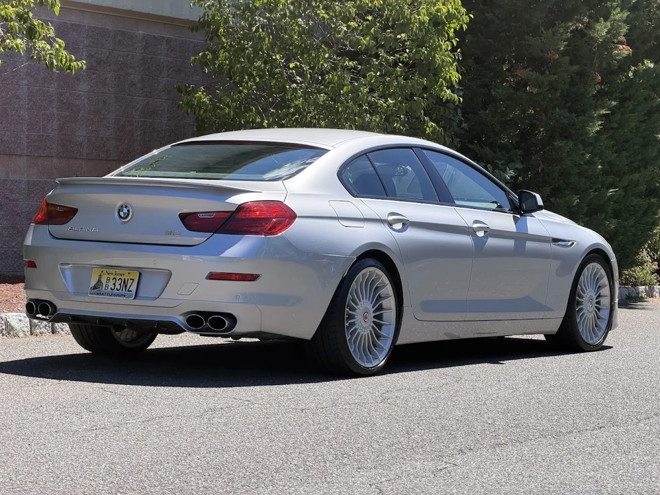 2015 BMW Alpina B6 - Image 11 of 31
