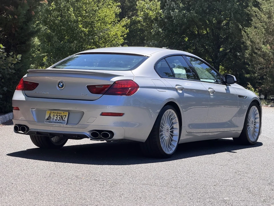 2015 BMW Alpina B6 - Image 10 of 31