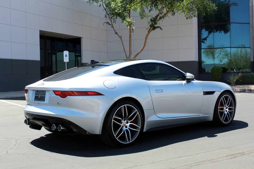 2015 Jaguar F-Type R 1st Gen - Image 17 of 31