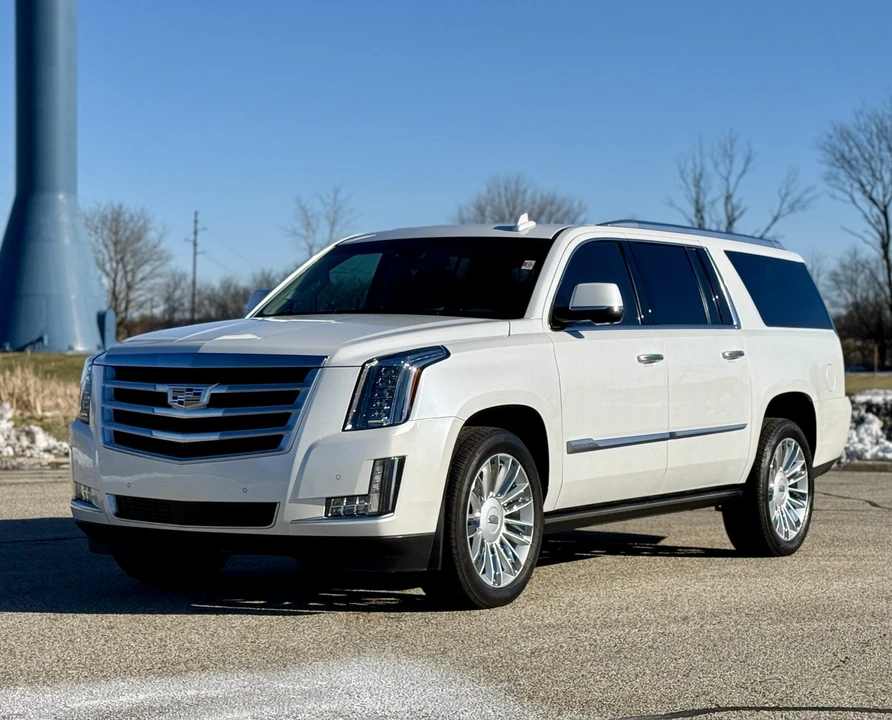 2016 Cadillac Escalade 4th Gen - Image 9 of 31