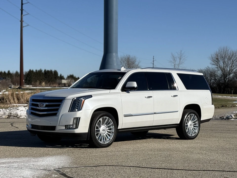 2016 Cadillac Escalade 4th Gen - Image 5 of 31