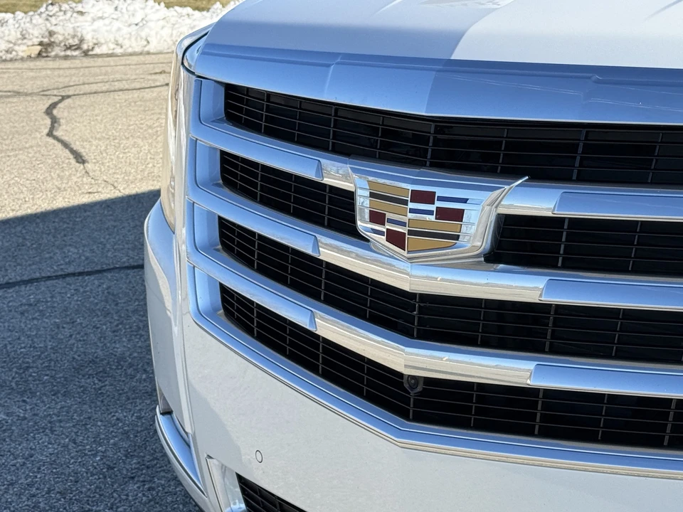 2016 Cadillac Escalade 4th Gen - Image 26 of 31