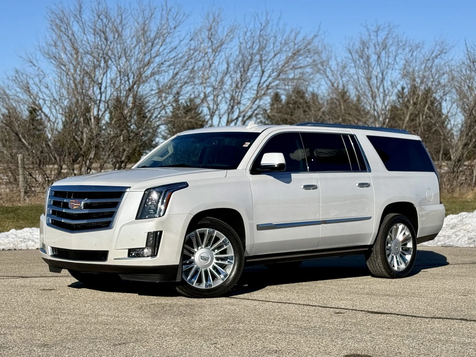 2016 Cadillac Escalade 4th Gen - Image 3 of 31