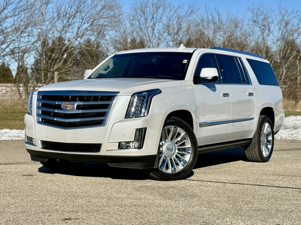 2016 Cadillac Escalade 4th Gen - Image 11 of 31