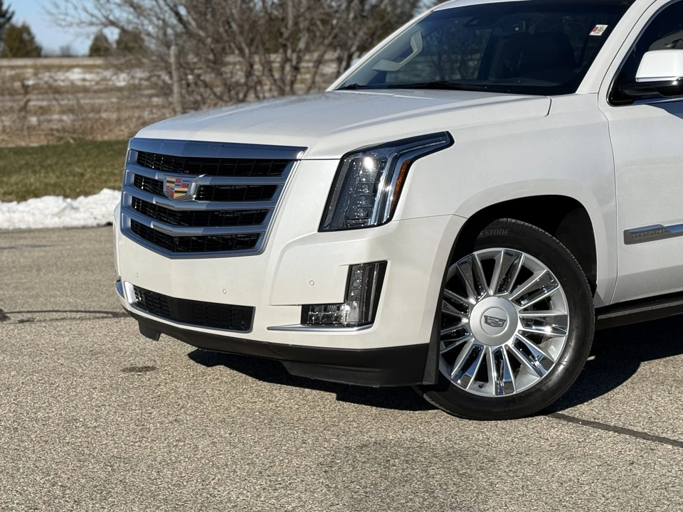 2016 Cadillac Escalade 4th Gen - Image 21 of 31