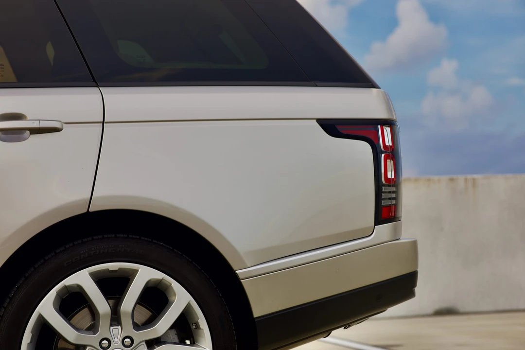 2016 Land Rover Range Rover L405 - Image 27 of 31