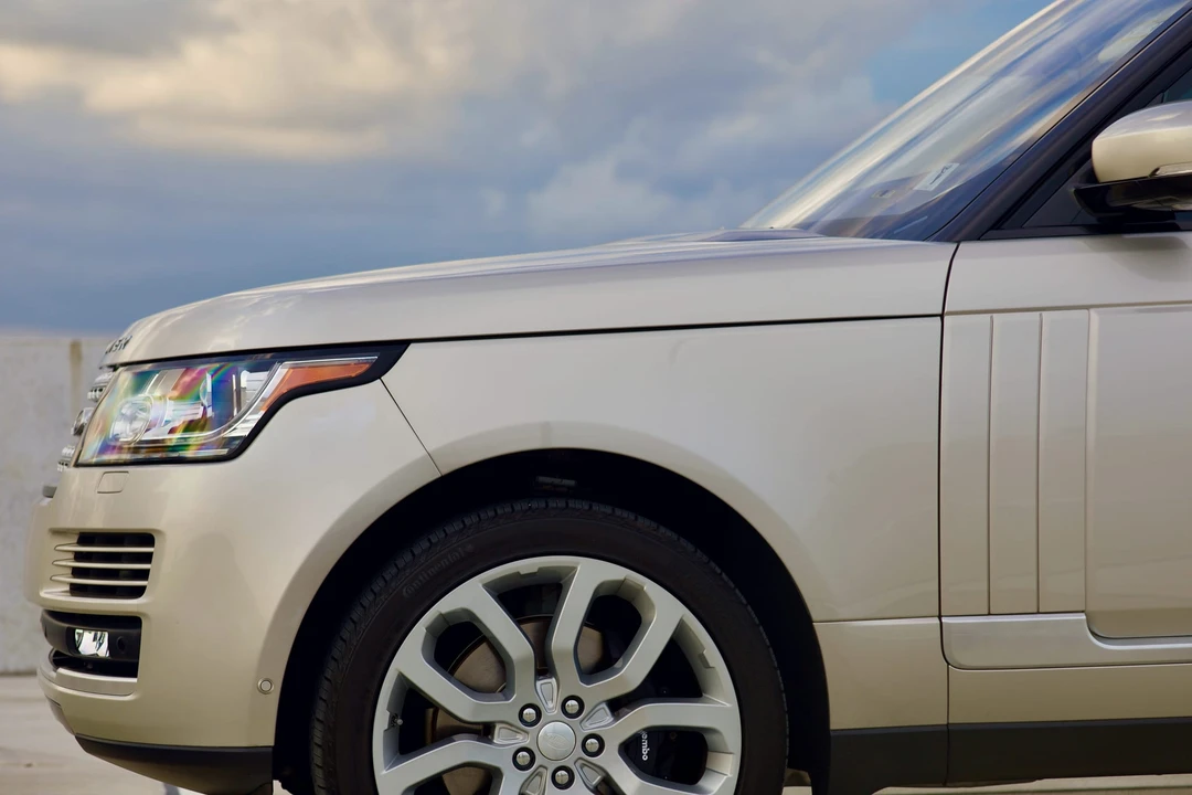 2016 Land Rover Range Rover L405 - Image 24 of 31