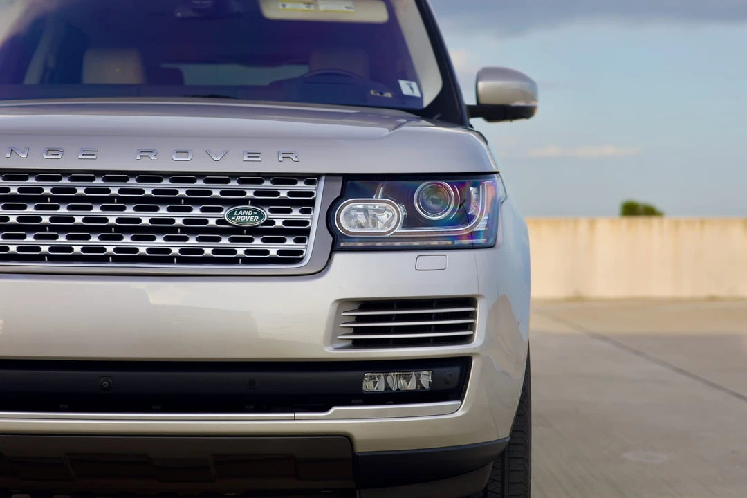 2016 Land Rover Range Rover L405 - Image 19 of 31