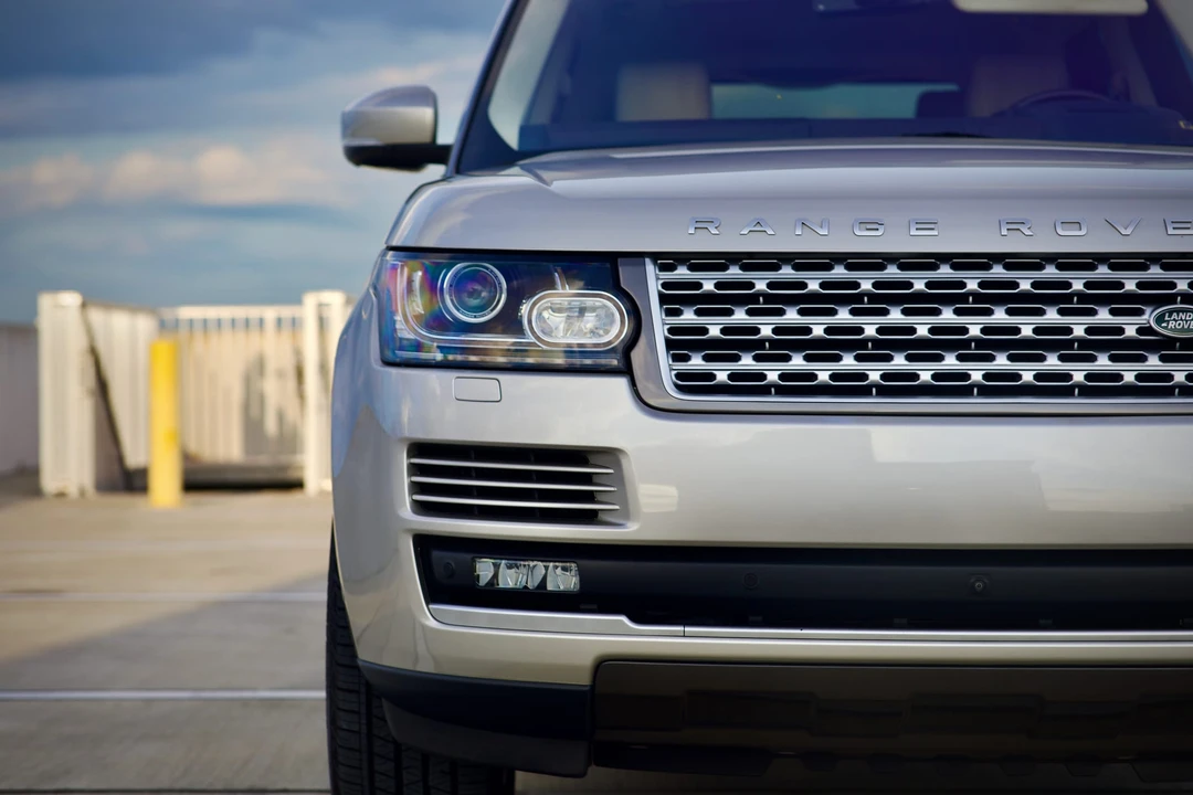 2016 Land Rover Range Rover L405 - Image 18 of 31
