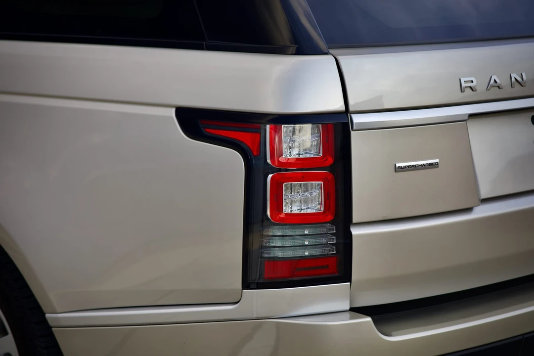 2016 Land Rover Range Rover L405 - Image 30 of 31